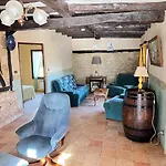 De 210 M2 Entre Nature Et Bastide A Feriehus *