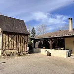 De 210 M2 Entre Nature Et Bastide A Feriehus