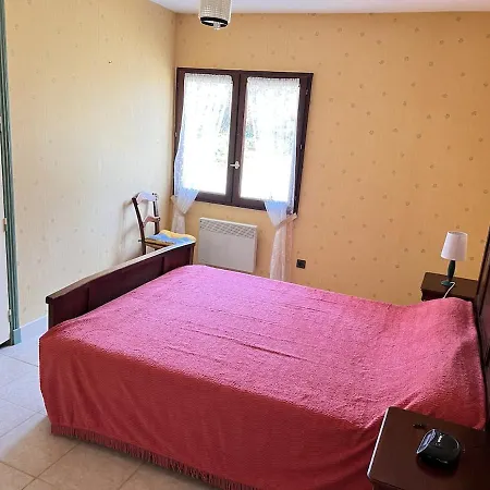 Feriehus De 210 M2 Entre Nature Et Bastide A Rives (Lot-et-Garonne)